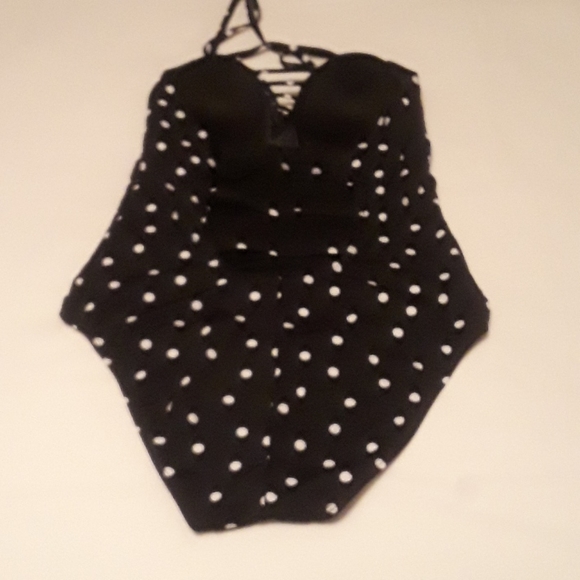 💕CUTE💕Beach Couture Polka Dot Bathing Suit - Picture 4 of 6